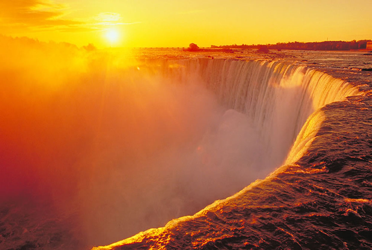 Victoria Falls: Six things to do after sunset