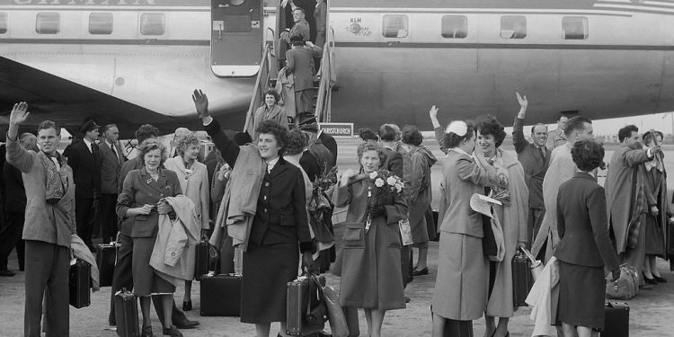 This Is What Flying In The 1950s Was Like