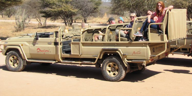 Here Is How Best to Experience Four-Wheel-Drive in Africa