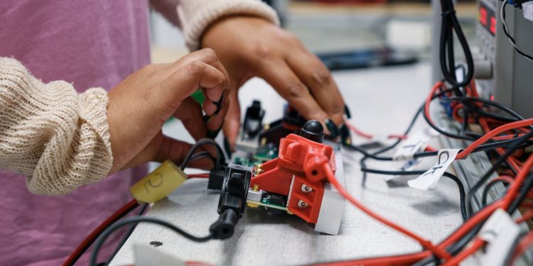 Youths Gear up for South Africa’s Electric Vehicle Revolution