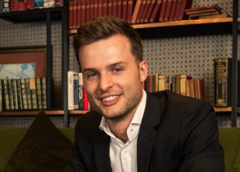 niels-verspui-roomraccoon-Nomad Africa