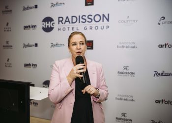 Sandra Kneubuhler Nomad